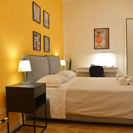 Guest house Need Is Rome