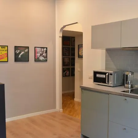 Need Is Guest house Rome